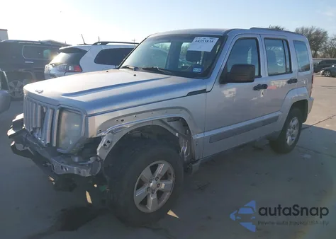 2011 Jeep Liberty Sport z USA, uszkodzony, nr VIN 1J4PP2GK2BW596834